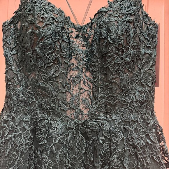 Jovani 06644 A-Line Ball Gown Size 10 NWT - Picture 3 of 9